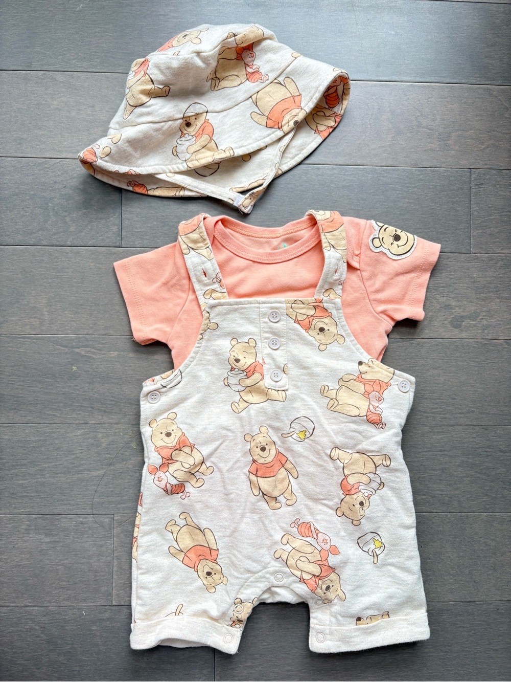 NWOT Winnie the Pooh Baby Romper, Onesie & Hat Set, 6-9M